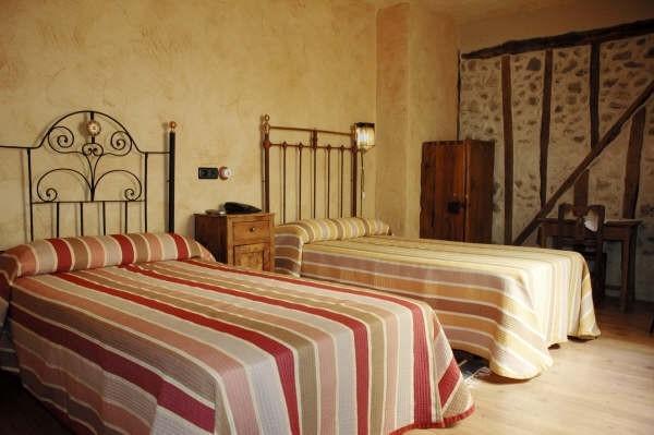 Affittacamere La Casa Vieja Turégano Esterno foto